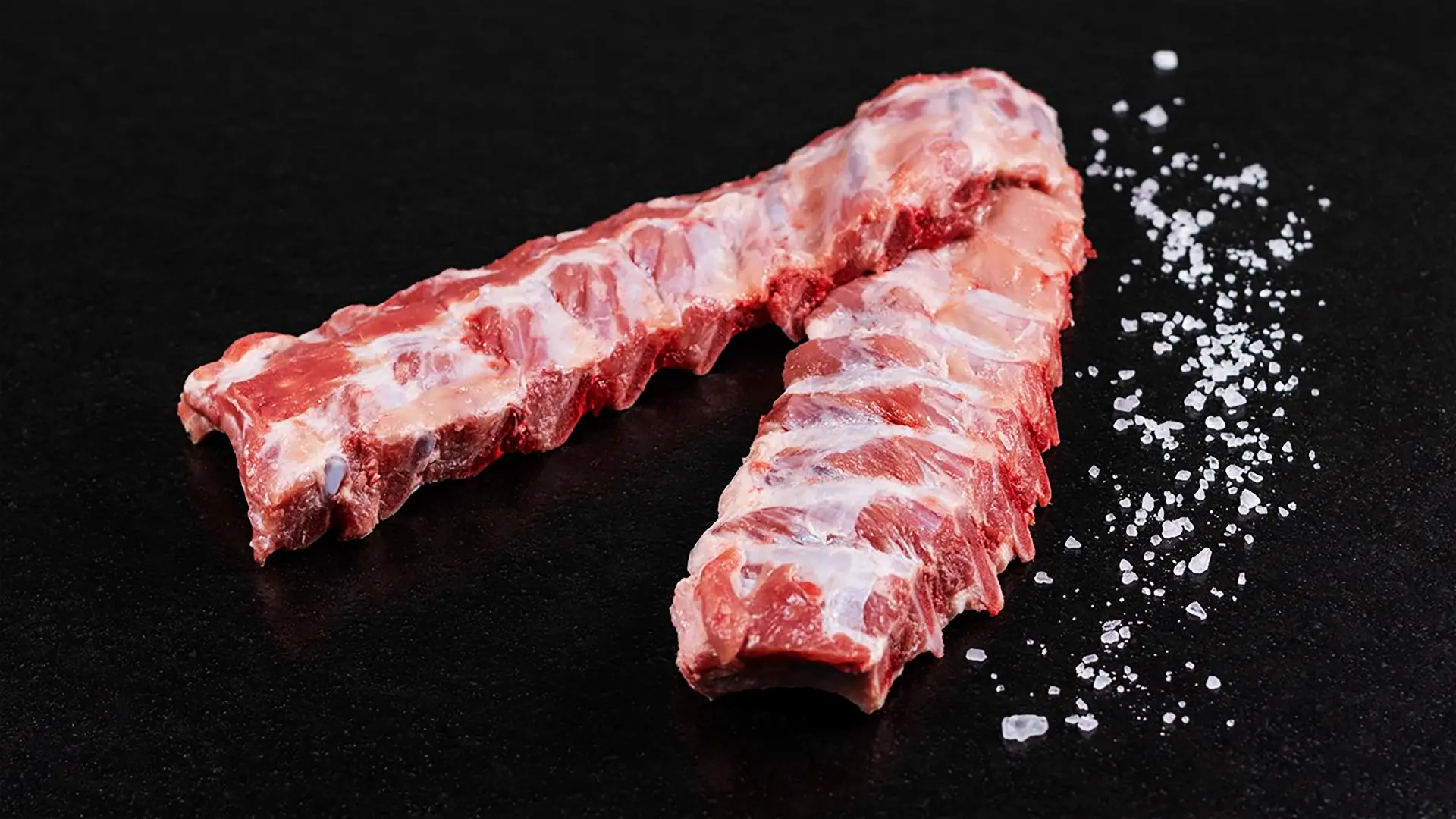 Zarte Kotelettrippchen: Premium Loin Ribs für das anspruchsvolle Barbecue