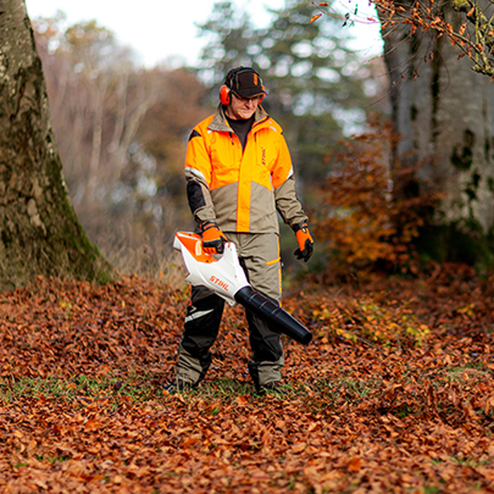 Suchmaschinenoptimierung, SEO, OffPage, OnPage, Erstellung, Website, Nutzer, Inhalt, finden, entdecken, Suchmaschine, unterstützen, verstehen, entscheiden, besuchen, Grundlage, Information, Voraussetzung, Google, Suche, erscheinen, Garantie, Google-Index, aufgenommen, höher, Wahrscheinlichkeit, Google-Suchergebnis, Onlinepräsenz, verbessern, gängig, effektiv, Verbesserung, Geheimrezept, automatisch, Vorschlag, Best Practices, crawlen, indexieren, vollautomatisch, Crawler, kontinuierlich, durchsuchen, Seite, Web, veröffentlichen, überwiegend, Mehrheit, Ergebnis, aufgeführt, gefunden, hinzugefügt, Dokumentation, experimentierfreudig, Zeit, Profi, Auftrag, Auswirkung, Änderung, Stunden, Monate, wirksam, positiv, spürbar, Geschäftsstrategie, bewirken, Schritte, Audführung, prüfen, site, search, operator, technisch, Anforderung, prüfen, Technisches, Anzeige, verhindert, Links, gecrawlt, verlinken, bewirbst, Herausforderung, Sitemap, einreichen, Datei, relevant, URLs, Content-Management-Systeme, CMS, erledigen