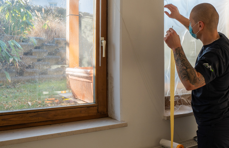 Schutzmaßnahme, Textilien, Polstermöbel, Schimmelspuren, eigenständig, Mundschutz, HEPA-Filter, Hautkontakt, Einmal-Overall, Desinfektionsmittel, allgegenwärtig, Entsetzen, Renovierung, Neubau, Wohngesundheit, Familie, Aufwand, ideal, Bedingung, verbreiten, Luftbewegung, Zimmerecke, Fußboden, Raumdecke, Ausmaß, Renovierungsarbeiten, Gebäudeschimmel, gesundheitsgefährdend, Optik, Atemnot, chronisch, Bronchitis, Husten, Fieber, Magen-Darm-Beschwerden, Hausbewohner, Laie, Chemikalie, Stoffwechselprodukte, Pilzkolonien, Anbieter, Chlor, Wasserstoffperoxid, hochaggressiv, Reizung, Augen, Atemwege, Schleimhaut, Umweltaspekt, Abwasser, Mikroorganismen, Kläranlage, Haushaltsreiniger, Quadratmeter, Alkoholhaltig, Essigessenz, Entsorgung, Bausubstanz, dauerhaft, Absicherung, Neubefall, Leckagen, Reparatur, Fungizide, Kalkbasis, Innenbereich, Bioprodukte, Verarbeitende, Haustiere, gefährdet, Biozide, Garant, Rückkehr, Wurzel, Wärmeschutz, Myzele, ungemütlich, behaglich, Sicherheitsvorkehrung, Lappen, Tücher